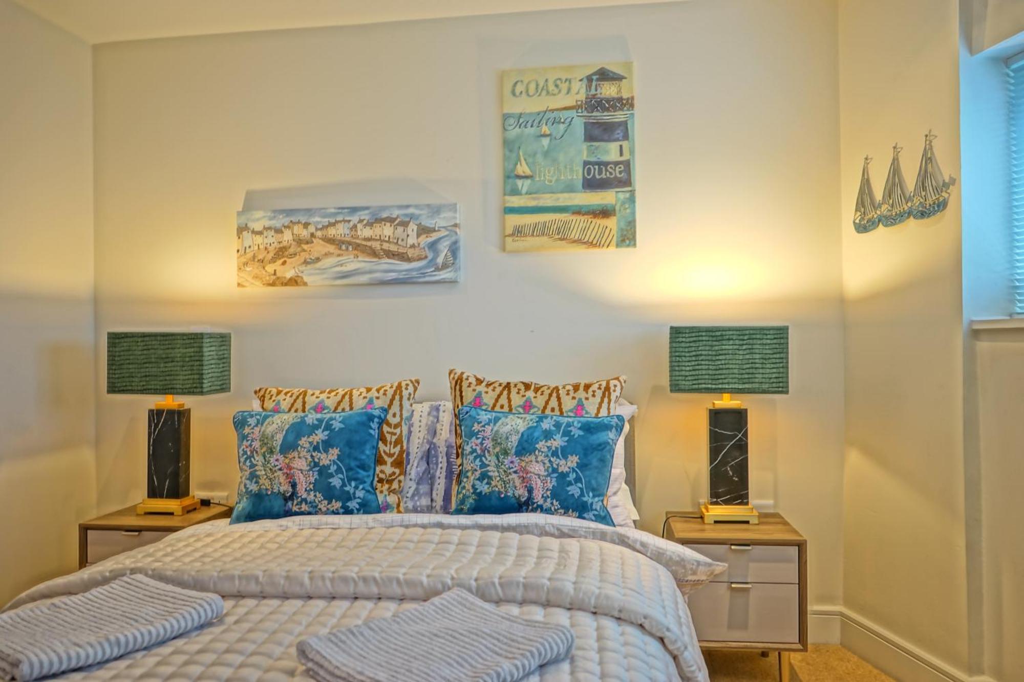 Beach On The Doorstep Meridian Tower Marina Swansea Apartment Ngoại thất bức ảnh